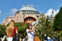 İstanbul temmuzda son 10 yılın turist rekorunu kırdı!