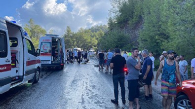 Marmaris'te cip safari aracı devrildi! Korkunç kazada ölü ve yaralılar var...