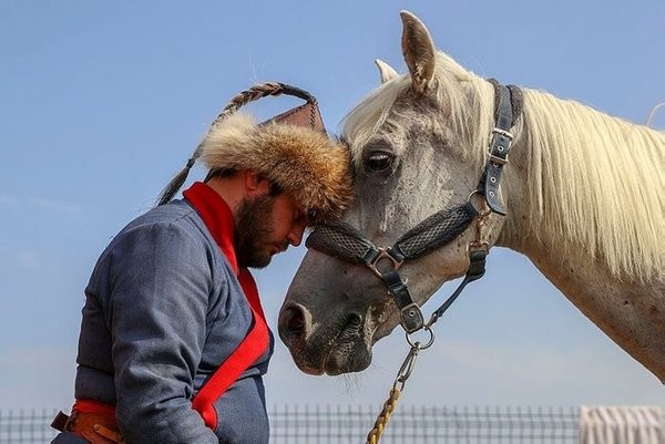 Türklere Anadolu'nun kapılarını açan zafer! Malazgirt'in 951. yılı kutlamalarına Başkan Erdoğan ve MHP Lideri Devlet Bahçeli de katılacak!
