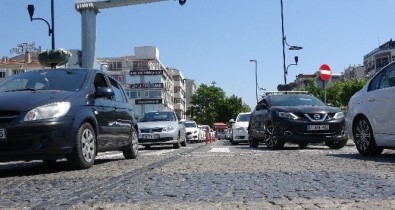 Çanakkale'de Trafige Kayitli Tasit Sayisi 253 Bin 942 Oldu