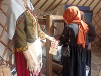 Kocaeli'nin Tanitim Çadiri Ahlat'ta Ilgi Görüyor