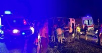Denizli'de yolcu otobüsü devrildi! 28 yaralı