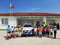 Tavsanli'da 52 Ögrenciye Temel Trafik Egitimi