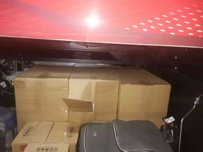 Antalya'da 150 Bin Adet Makaron Ele Geçirildi