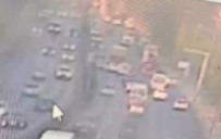 Izmir'de Savci Ve Kizlarinin Yaralandigi Kaza Ani Kamerada