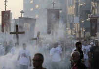Sirbistan'da Yapilmasi Planlanan Uluslararasi LGBT Yürüyüsü Europride Protesto Edildi