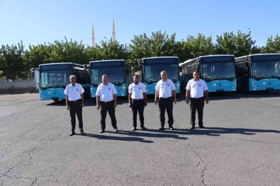 Toplu Tasimada Kullanilacak Yeni Otobüsler Kente Gelmeye Basladi