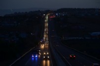 İstanbul'a dönüş çilesi: Tekirdağ yollarında yoğunluk var