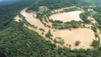 ABD'de Sel Felaketinde Can Kaybi 37'Ye Yükseldi