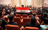 Mukteda Sadr'dan, Irak Meclisinin Feshedilmesi Ve Erken Seçim Çagrisi