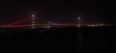 1915 Çanakkale Köprüsü Kirmizi Beyaz