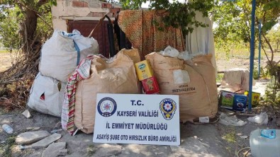 450 Bin TL'lik Is Makinesini Çalan 2 Sahis Yakalandi