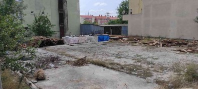 85 Yasindaki Gurbetçinin Arsasini Sahte Belgeyle Sattilar