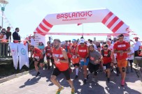Zafer Yolunda 84 Milyon Tek Yürek Ultra Maratonda Bulustu