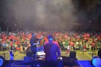 Bursa'da Zafer Bayrami Coskusu