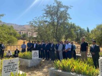 Kaymakam Alimoglu Ilk Ziyaretini Sehitlige Yapti
