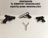 5 Süpheli Sahistan 3 Tabanca Ve 10 Fisek Ele Geçirildi