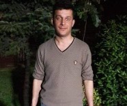 Motosiklet Sürücüsü Kaldirildigi Hastanede Hayatini Kaybetti