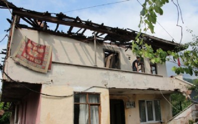 Düzce'de 40 günlük bebeğin ağlaması aileyi evden çıkan yangından kurtardı!