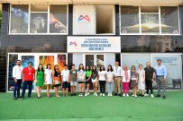 Mersin'de Kurs Merkezlerindeki Ögrencilerden Büyük Basari