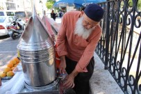 Aydin'in Mustafa Amcasi 17 Yildir Aydinlilari Serinletiyor