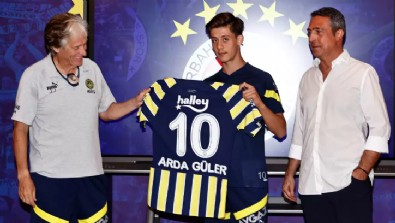 Fenerbahçe, 10 numaralı formayı Arda Güler'in giyeceğini açıkladı!