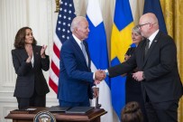 ABD Baskani Biden, Finlandiya Ve Isveç'in NATO'ya Katilimina Onay Veren Belgeleri Imzaladi