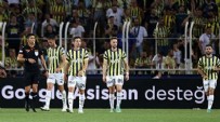 Fenerbahçe'nin yeni transferi ilk maçında ıslıklandı!