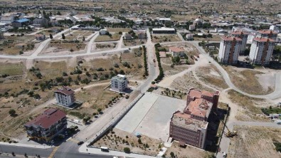 Yol Yenileme Çalismalari Basladi