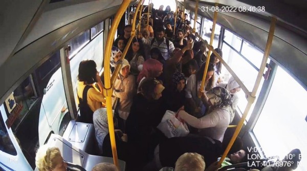 Sakarya'da otobüs şoförü can kurtardı