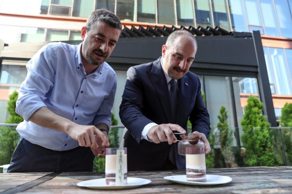 Mustafa Varank, 42 İstanbul yazılım okulunda gençlerle buluştu