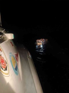 Bodrum'da 35 Düzensiz Göçmen Kurtarildi