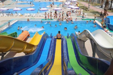 Mezitli Belediyesinin Aquapark'ndan 36 Bin Kisiyi Faydalandi