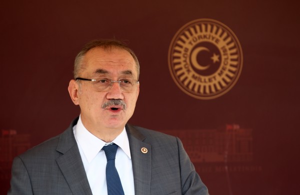 İYİ Parti'li Tatlıoğlu'ndan dikkat çeken açıklama! 'CHP'yle ittifak olmak avantajlı değil'