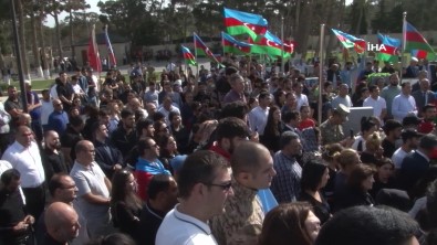 Azerbaycan, Sehitlerini Son Yolculuguna Ugurluyor