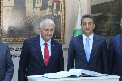 Binali Yildirim Açiklamasi '20 Yil Boyunca Hayata AK Parti'yle Gözlerini Açanlarin Kiyaslayacagi Baska Bir Iktidar Yok'