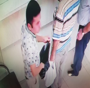 Dövizcinin Dalginligindan Yararlandi Bin 500 EURO'yu Alip Gitti