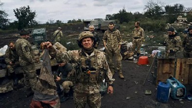 Ukrayna'dan Moskova'yı kızdıracak Melitopol iddiası: Rus birliklerinin görüntüleri paylaşılıyor