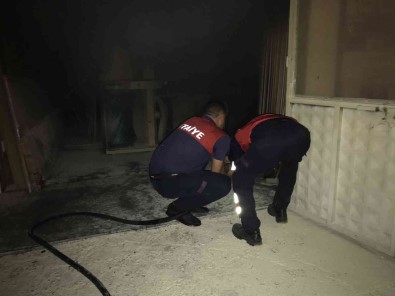 Zonguldak'ta Mobilya Atölyesinde Yangin