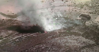 İzmir'de makilik alanda yangın çıktı! Ekiplerin müdahalesi sürüyor