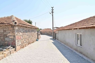 MASKI'den Kanalizasyon Hatti Ve Içme Suyu Deposu Çalismalari