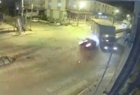 IYI Partili Gençlik Kollari Baskaninin Karistigi Feci Kaza Kamerada