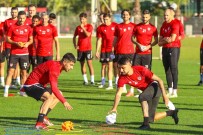 Samsunspor'da 10 Futbolcu Henüz Forma Giyemedi
