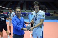 8. TSYD Izmir Voleybol Turnuvasi'nda Kazanan Arkasspor