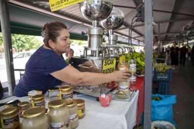 Bir Stantla Basladi, Simdi Türkiye'ye Satis Yapiyor
