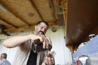 Inegöl'de Bal Hasadi Basladi