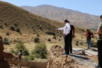Kaymakam Özçelik Çökekyazi Köyünde Yapilan Çalismalari Inceledi