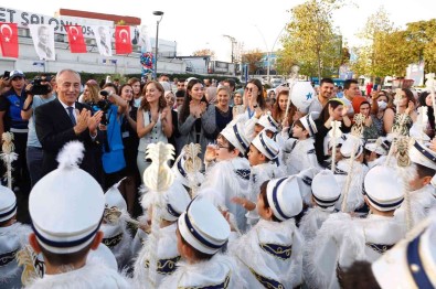 Küçükçekmece'de Toplu Sünnet Söleni Açiklamasi 554 Çocuk Sünnet Ettirildi