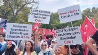 LGBT dayatmasına karşı 'Büyük Aile Yürüyüşü' düzenleyecek aileler Saraçhane Parkı'nda buluştu