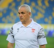 Riza Çalimbay Itiraz Etti! Sari Kart Gördü